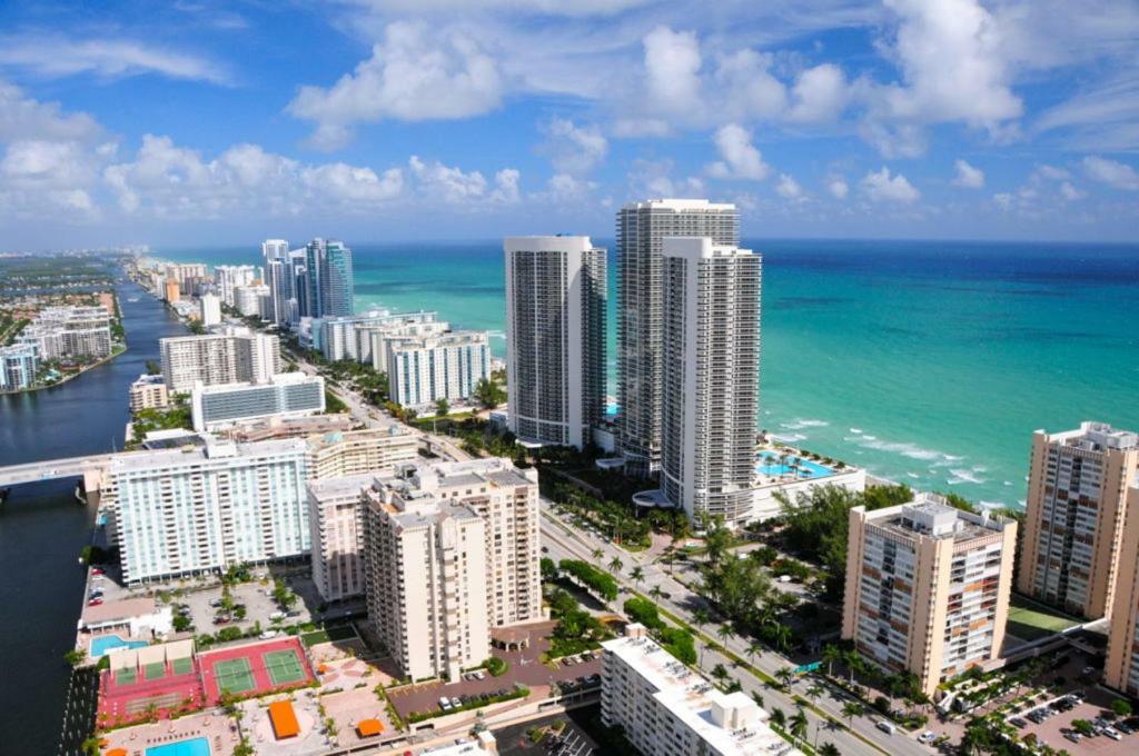 Hallandale Studio With Pool Hallandale Beach Exterior foto